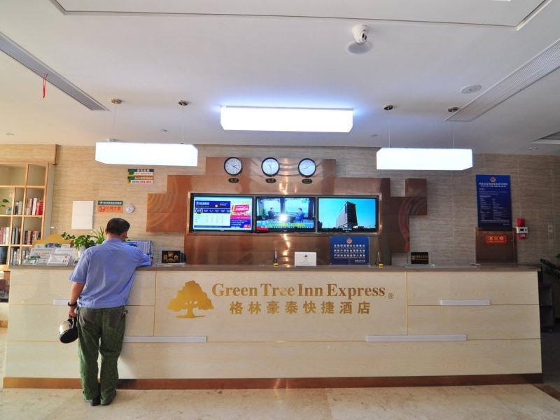 Greentree Inn Zhejiang Ningbo South Railway Station Express Hotel Kültér fotó