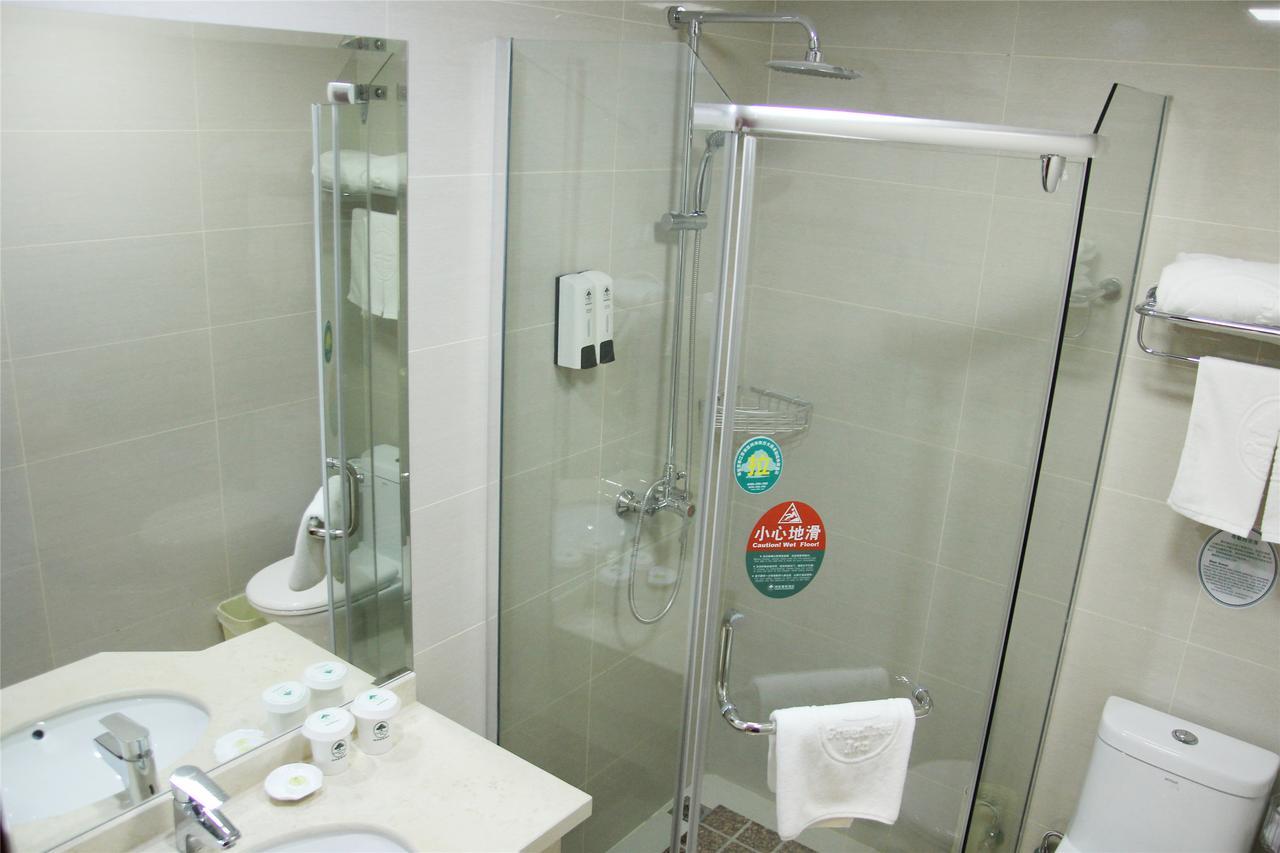 Greentree Inn Zhejiang Ningbo South Railway Station Express Hotel Kültér fotó